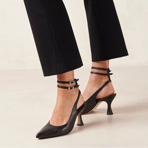 Alohas Louise Black Leather Pumps
